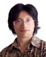 ����������