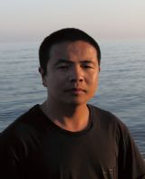 ����������