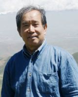 �������