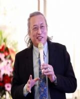 �����չ�