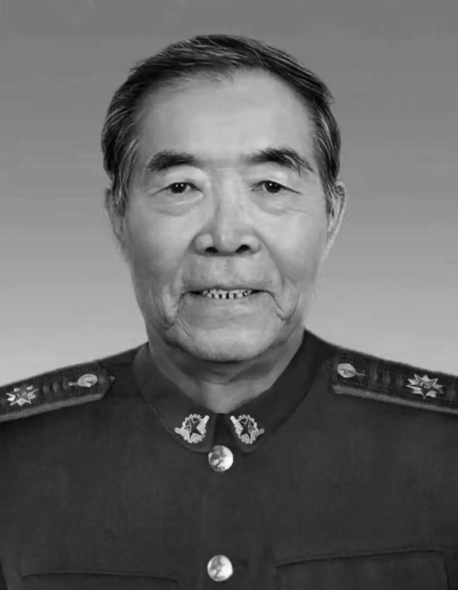 �ܺ�����Ƭ