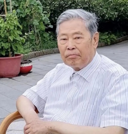 �׾�����Ƭ