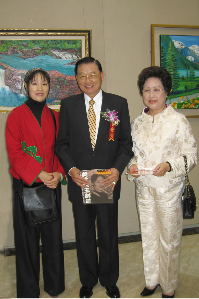 ��������񵳸���ϯ�����������˽�������